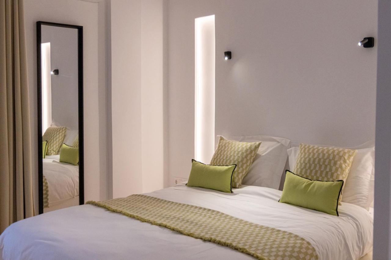 Seamento Suites Tinos ภายนอก รูปภาพ