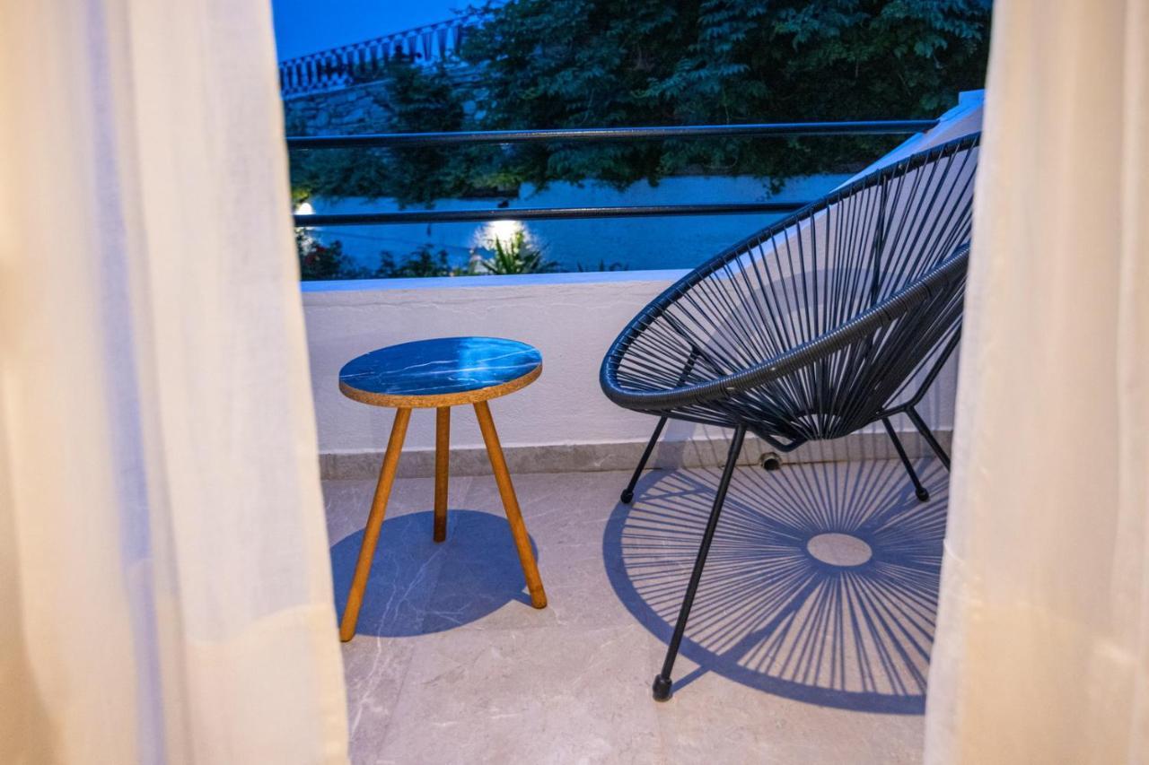Seamento Suites Tinos ภายนอก รูปภาพ